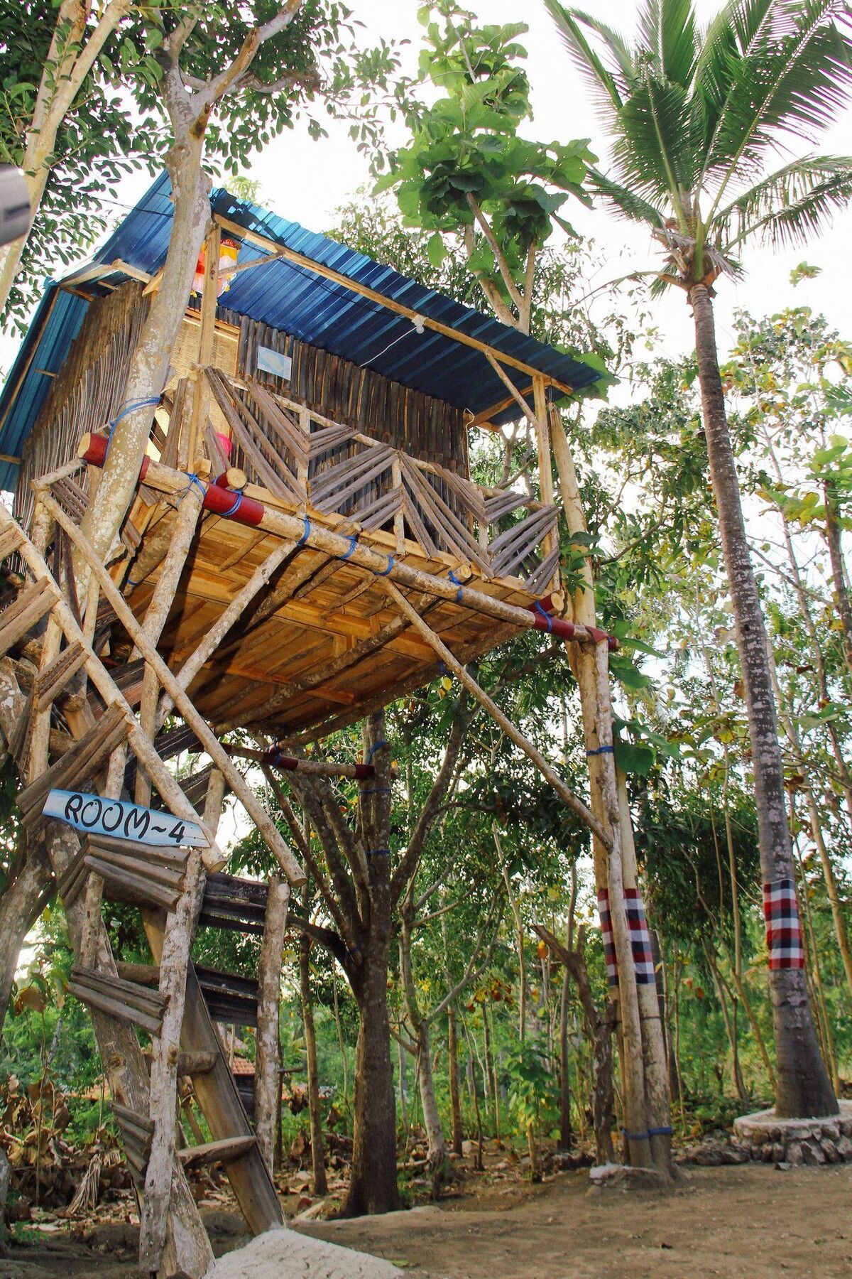 Nyuh Bengkok Tree House 호텔 Batununggul 외부 사진